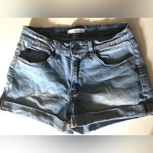 Kancan Light Denim Wash Short Stretchy Jean Shorts